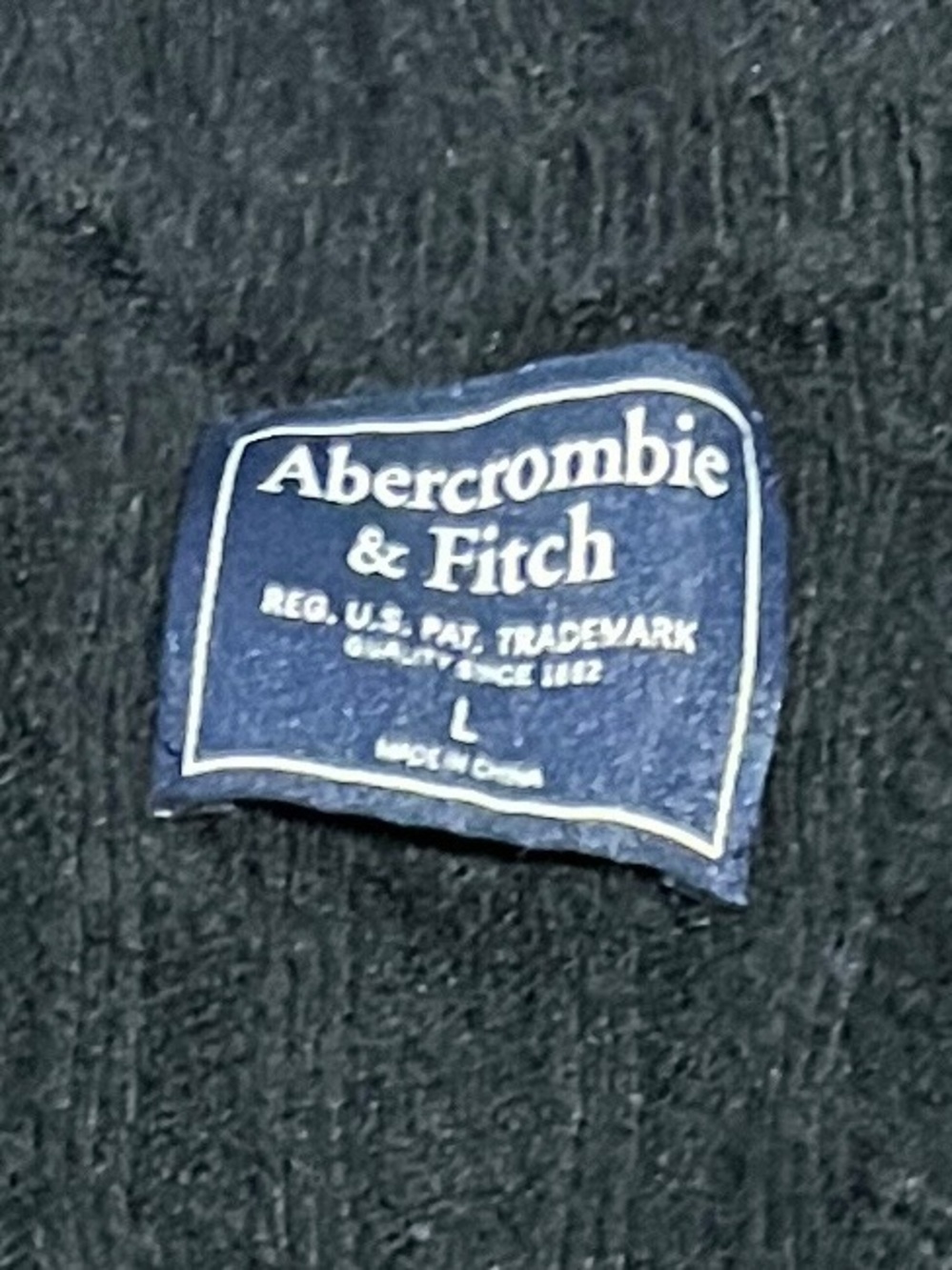 Abercrombie & Fitch Black Cable-Knit V-Neck Long Sleeve Dress with belt - Picture 3 of 4